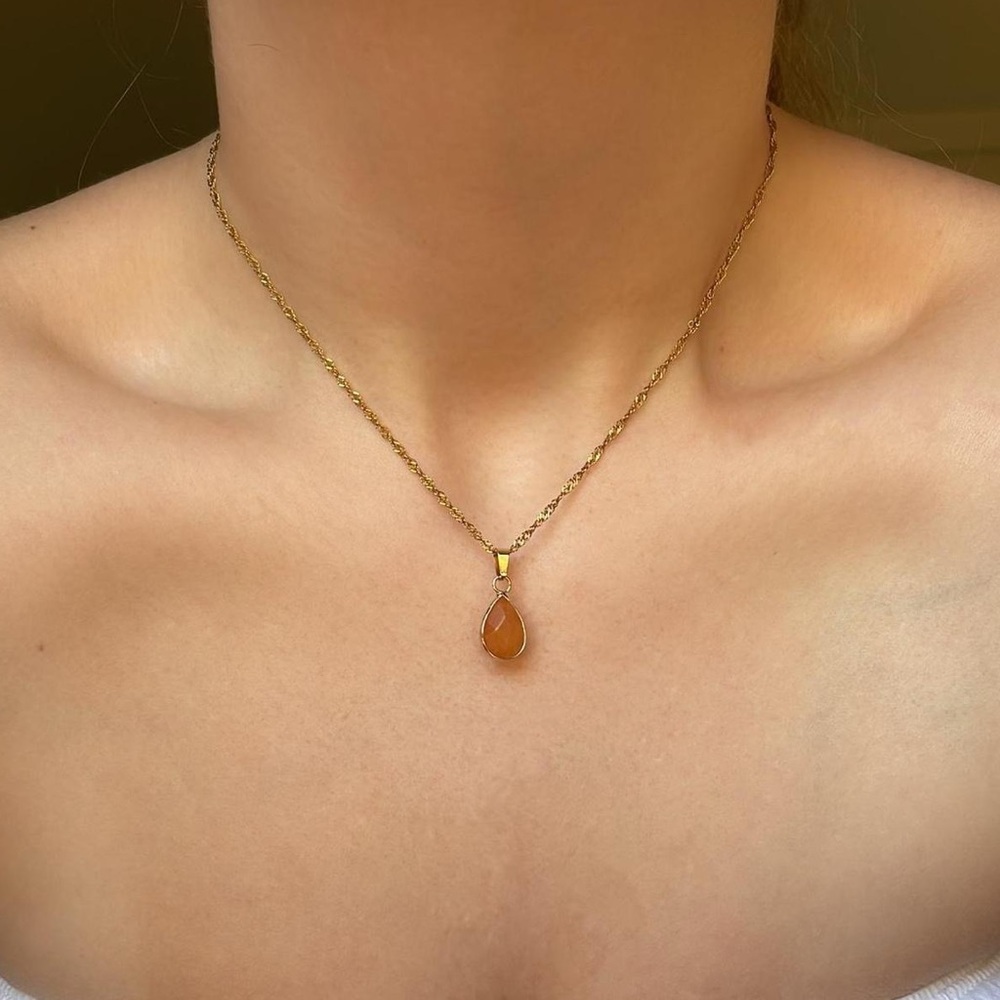 Gold-tone Sunstone Pendant Necklace